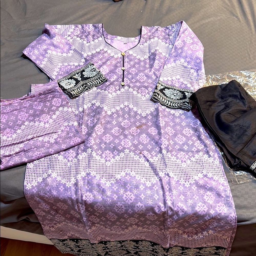 Women Indian dress size L
